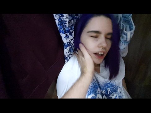 ❤️ الماري ۾ منهنجي سس مليو ۽ هن جي مدد ڪئي ❤ مقعد فحش